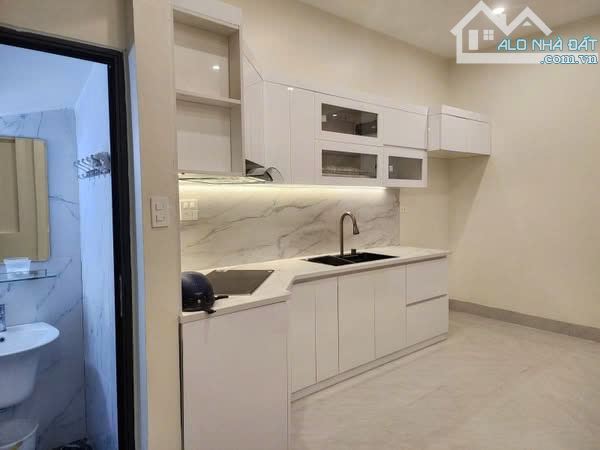 Bán nhà Doãn Kế Thiện Cầu Giấy Phân Lô Ô Tô Đỗ Cửa 45m 11.3tỷ 5tầng - 1