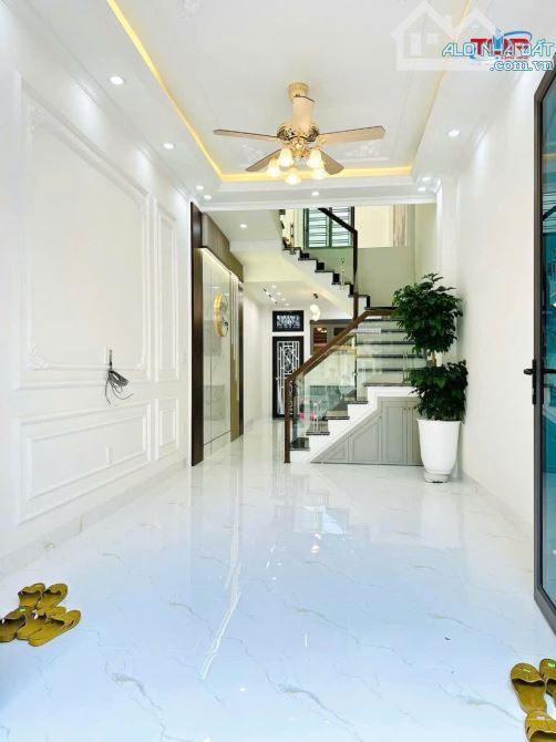 Bán nhà 4 tầng mới xây Trại Chuối, Hồng Bàng, Hải Phòng giá 3,3x tỷ - 1