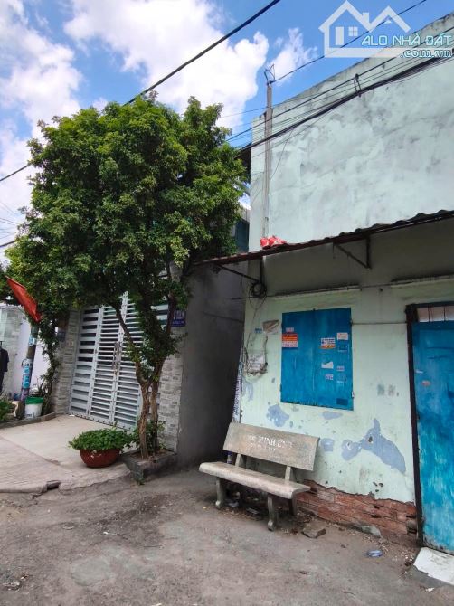 BÁN DÃY TRỌ HẺM XE HƠI 1/ SÁT MẶT TIỀN NGUYỄN THỊ XINH QUẬN 12 GIÁ RẺ 4,7 TỶ DIỆN TÍCH 112 - 1