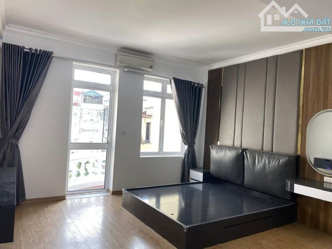 HOÀNG HOA THÁM - TÂY HỒ - 60M X 5T - NGÕ THÔNG - GIÁ 10 TỶ - SÂN ĐỂ XE THOẢI MÁI - 1