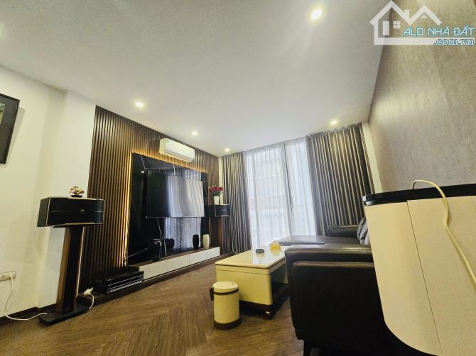 MỚI ĐẸP! Phố LÁNG HẠ 7 tầng thang máy - 47m2 - Ngõ to, gần phố - 1