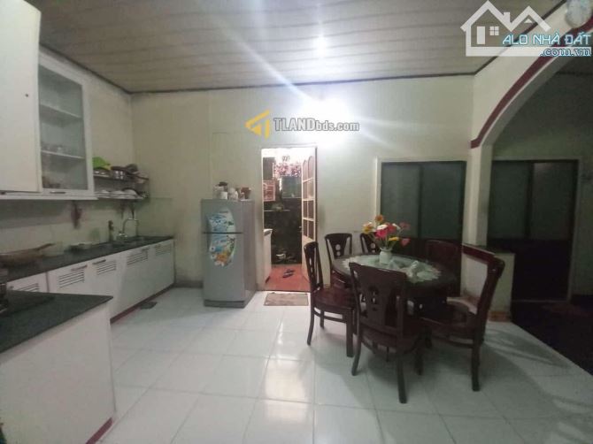 🏡 Bán Nhà cấp 4 Khu dân cư Dân trí cao - 1