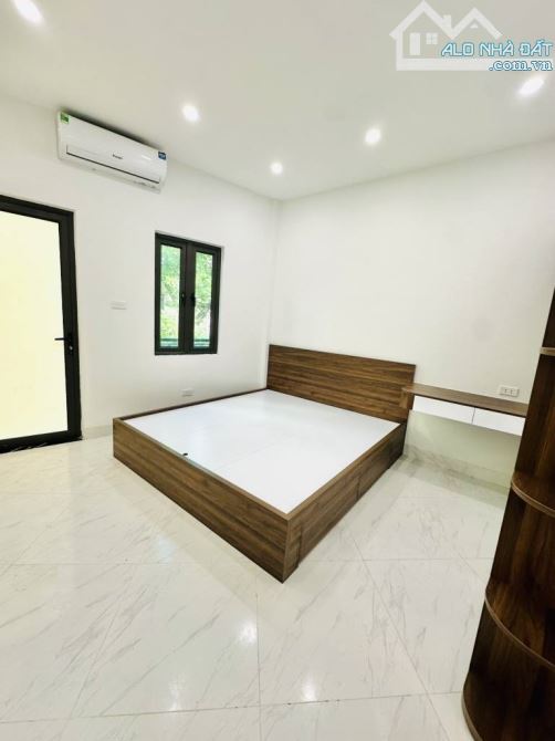 NHÀ MỚI KÍNH KOONG - PHỐ LÊ THANH NGHỊ - 35M x 5 TẦNG - GIÁ 8,1 TỶ - 1