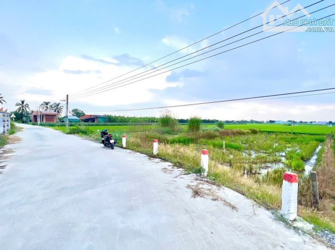 Hàng F0, 160m2 đất thổ cư đường ô tô Nguyễn Văn Trưng, 350 tr - 1