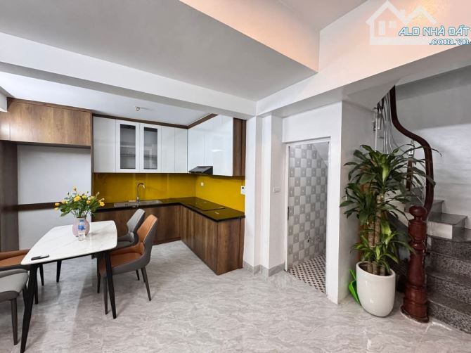 🔥Chỉ 6.3 Tỷ Có Nhà Đẹp 4 Tầng Ngọc Hà – Mặt Tiền Rộng – Vị Trí Siêu Đỉnh ! - 1