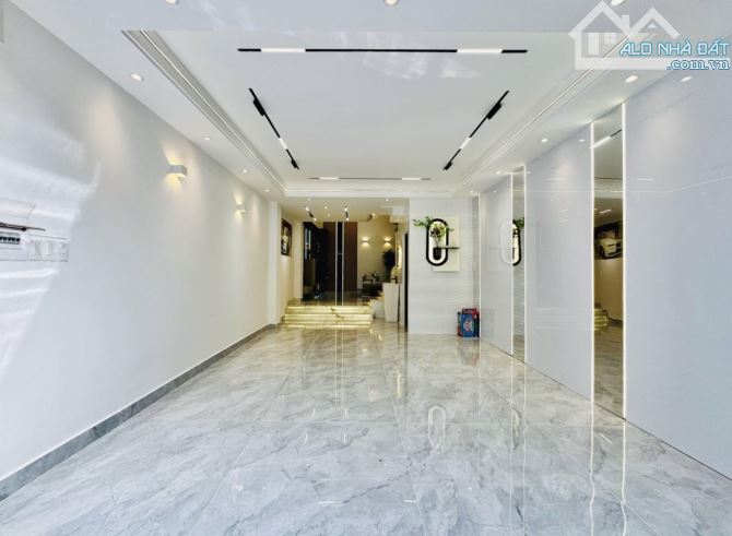 CẦN BÁN NHÀ ĐƯỜNG TRẦN PHÚ, PHƯỜNG 4, QUẬN 5 - GIÁ:4TỶ850/68,6M2 (4,8x14,3M). SHR - 1