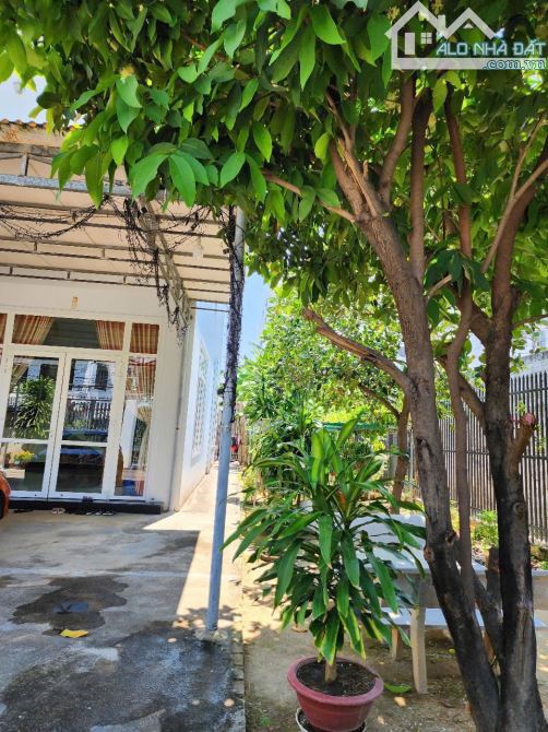 Bán nhà vườn 3 mặt tiền gần biển gòn chồng - 1