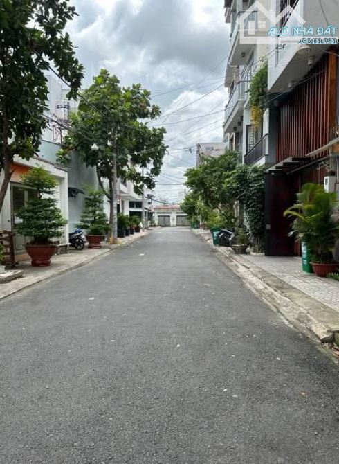 Bán nhà phường 12 Tân Bình, Cộng Hòa, nhà ga T3, đường 10m, 8x20m, 3 tầng, 2x tỷ - 1