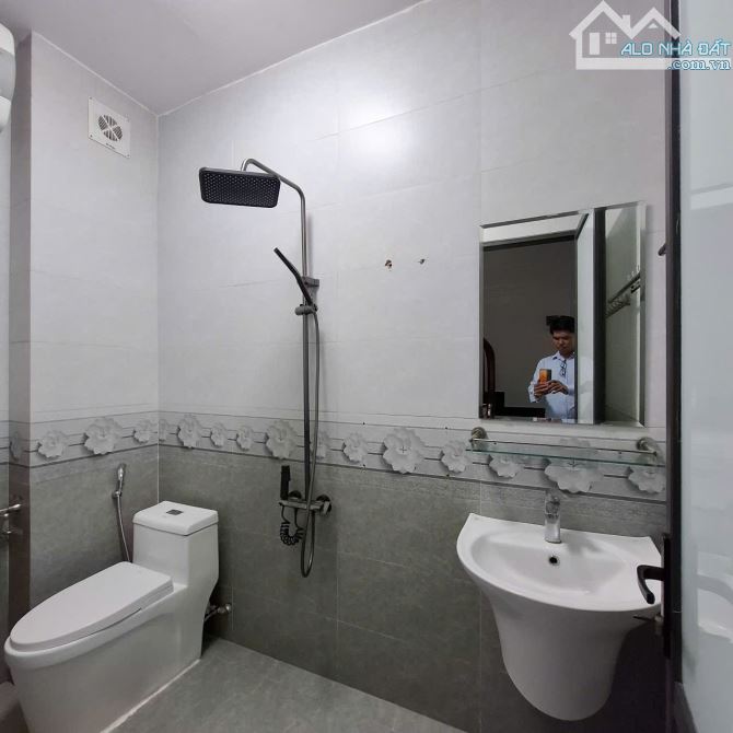 BÁN NHÀ 4 PHÒNG NGỦ TẠI THANH AM, LONG BIÊN – NHÀ ĐẸP, FULL NỘI THẤT – GIÁ CHỈ 5.5 TỶ - 1