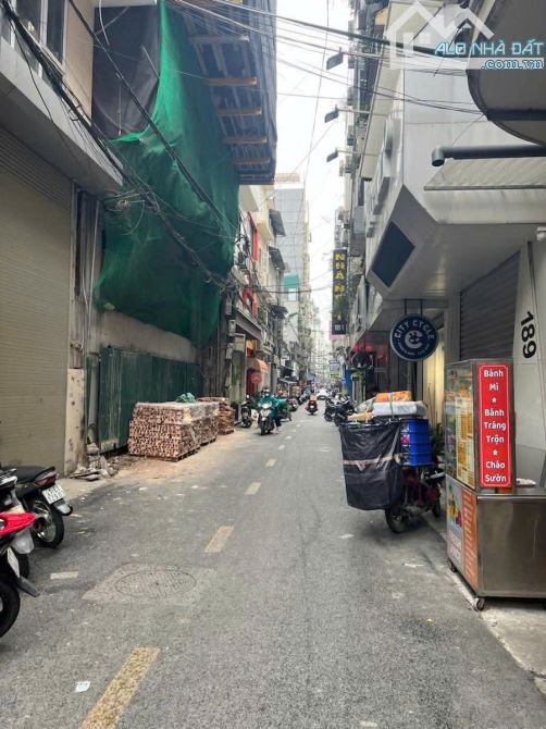 Cần bán gấp nhà mặt phố Đông các kinh doanh tấp nập 70m, 5 tầng,  31 tỷ - 1