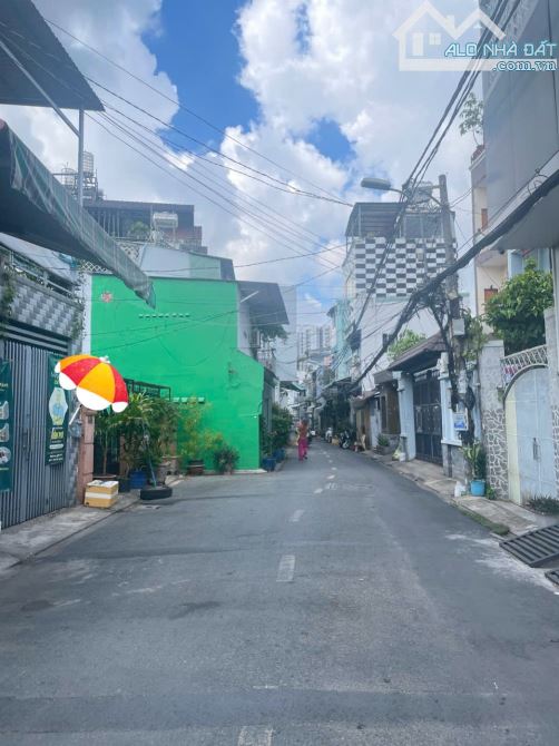 BÁN NHÀ -THÔNG KINH DƯƠNG VƯƠNG, CẠNH BẾN XE MIỀN TÂY, gần 100m2 - GIÁ RẺ - 1