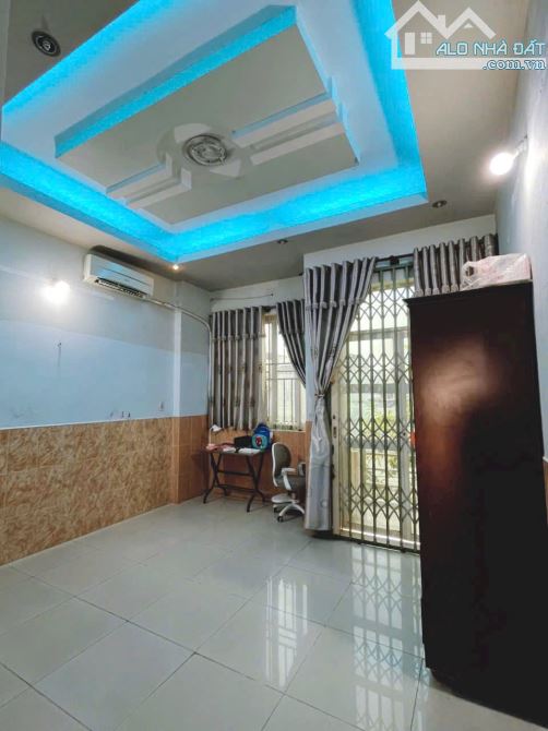 Bán nhà 1T3L thuộc KDC Quang Vinh gần ĐH Lạc Hồng, SHR, đường xe hơi. Chỉ 4.6 tỷ - 1