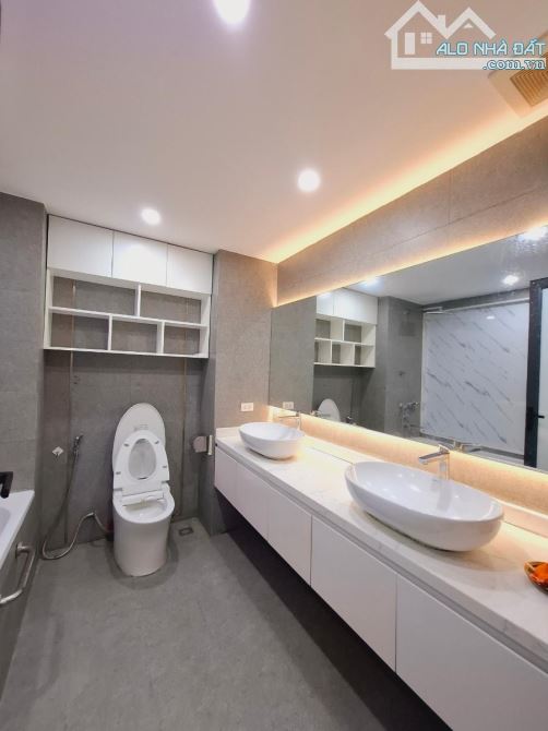 Bán Nhà Mặt Phố Bạch Thái Bưởi KĐT Văn Quán Phúc La Hà Đông 90m2 6 Tầng KD - 1