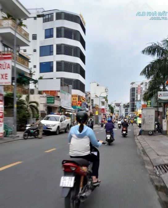 Bán nhà Gò Vấp, hẻm xe hơi Lê Quang Định, ngay Phạm Văn Đồng, 60M² x 4 tầng, 7Pn, nhỉnh 9 - 1