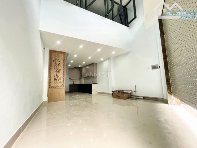 KIỆT TÁC NGHỆ THUẬT - MẶT PHỐ NGUYỄN KHUYẾN - 40M2 (5x8) - 6 TẦNG - 1