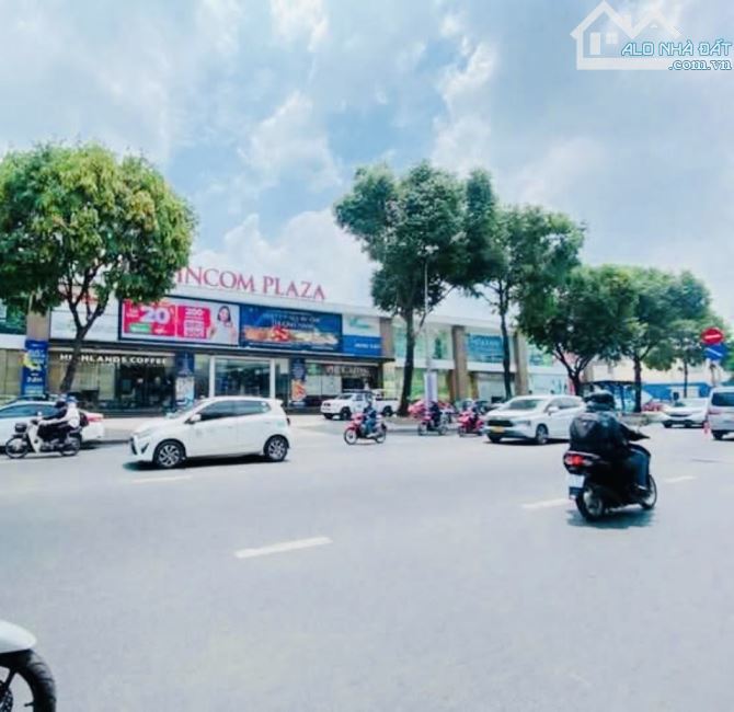 QUANG TRUNG p10 GV , 5X13 ,4TẦNG, XE HƠI THÔNG  GẤP BÁN  XUẤT NGOẠI - 1