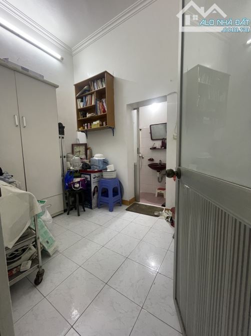 Nhà Phố Đại Cồ Việt, Hai Bà Trưng, Ô Tô Đỗ Cổng Gần Phố, 31m, 4 tầng, giá 9 Tỷ - 1