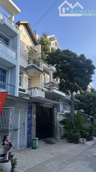 Bán nhà 4 tầng, 6m x 16m, đường 10m khu phân lô Lê Đức Thọ, gần kênh tham lương, hơn 10 tỷ - 1