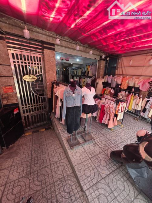 BÁN HÀ 6 TẦNG KHU TÊN LỬA THANG MÁY – 27 PHÒNG FULL KHÉP KÍN – GIÁ ĐẦU TƯ CHỈ 17 TỶ NHỈNH - 1