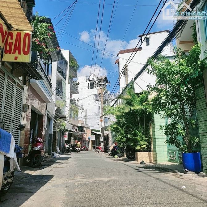 PHẠM VĂN HAI, TÂN BÌNH - HẺM XE TẢI THÔNG - NGANG 9M - HIẾM - 14.99 TỶ. Phạm Văn Hai - 1