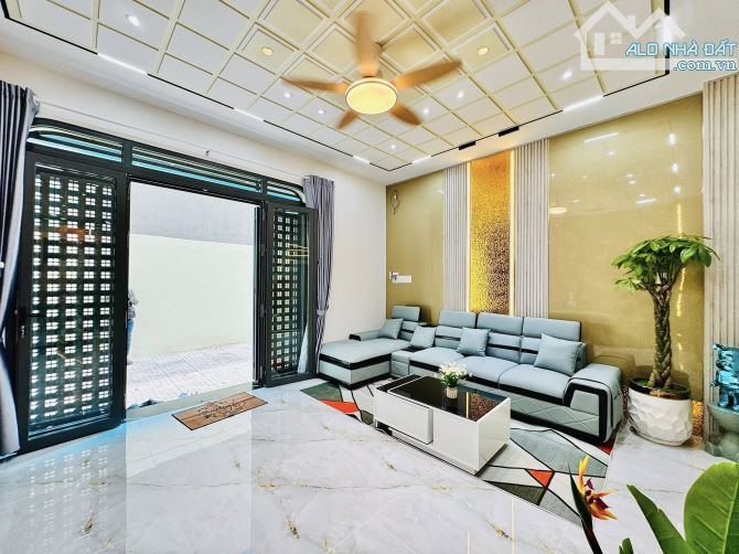 🏡 VỊ TRÍ HIẾM CÓ - HÀNG XÓM TRÍ THỨC CAO - HOA SỨ - 66M² - 1 TRỆT 2 LẦU SÂN THƯỢNG - 1