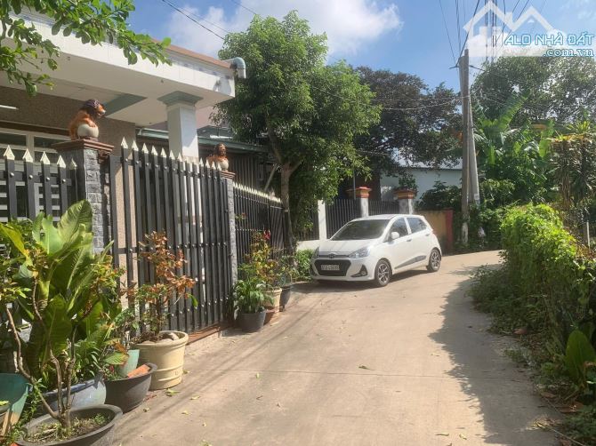Nhà 10m ngang phường định Hòa Tp thủ dầu 1 bình dương 2 tỷ 650 - 1