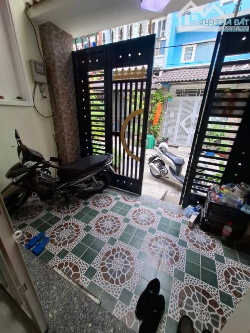 Siêu phẩm Lê Văn Quới 70m2 ngang  4 - 4 tầng Bình Hưng Hòa A Bình Tân - 1