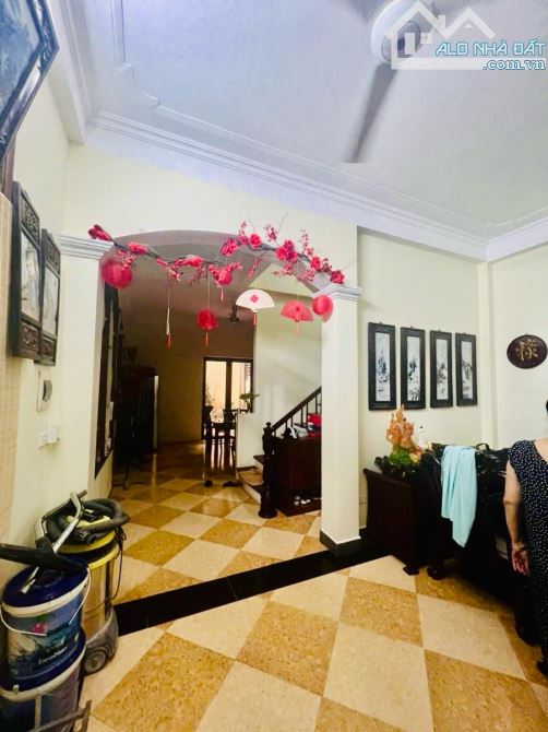 BÁN NHÀ VŨ TRỌNG PHỤNG 62 M  4T MT 4,3 giá 11tỷ - 1