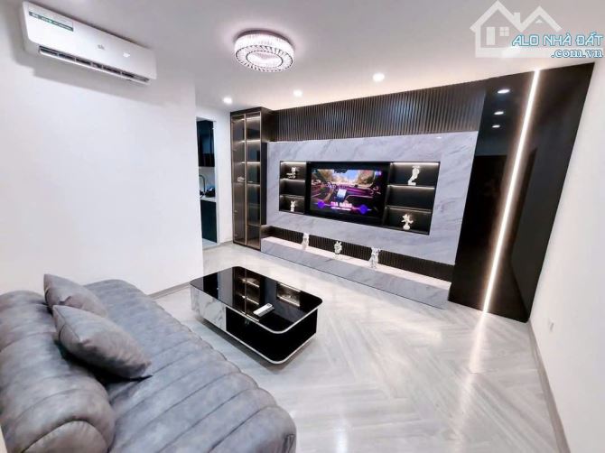CẦN BÁN CĂN HỘ TẬP THỂ MẶT PHỐ THI SÁCH - TRẦN XUÂN SOẠN, HBT, 75M2, FULL NỘI THẤT - VỀ Ơ - 1