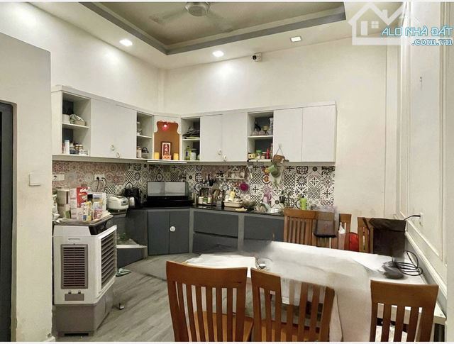 Bán nhà Âu Cơ, Phú Trung, Tân Phú, 2 tầng, 71m², 7.8 tỷ TL- nhà mới, kiến trúc hiện đại - 1
