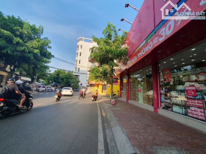 NHÀ MẶT TIỀN BÙI ĐÌNH TÚY - BÌNH THẠNH - 40M2 - 1TRỆT/1LẦU - ĐOẠN BUÔN BÁN Đ.ẸP NH.ẤT - 1