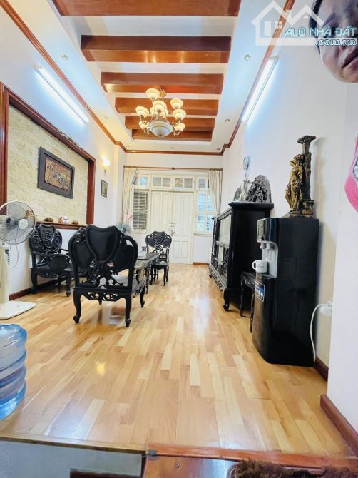 BÁN NHÀ VĂN CAO - BA ĐÌNH, DIỆN TÍCH 45Mx 4 TÂNG, Ô TÔ ĐỖ CỬA, 2 MẶT NGÕ, GIÁ CHỈ 17,5 TỶ - 1
