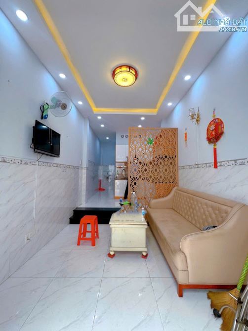 NHÀ CAO THẮNG KHU DÂN TRÍ HẺM 3m SÁT MẶT TIỀN - 1
