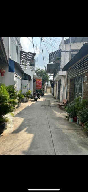 Cần bán nhà HXH Trần Thị Hè, P. Hiệp Thành, DT 4x17m, 2 tầng giá 4,9 tỷ TL - 1