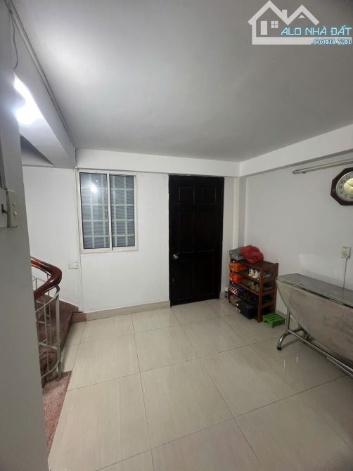 Bán Nhà Hẻm  Xe Tải  Dương Bá Trạc - 5.14m x 10.45m-46.9m/2- 3 Lầu - 3PN 4WC- F4 Q8 - 1