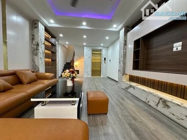 BÁN NHÀ PHỐ BẠCH MAI 96M 6 TẦNG NHÀ ĐẸP VỈA HÈ KINH DOANH - 1