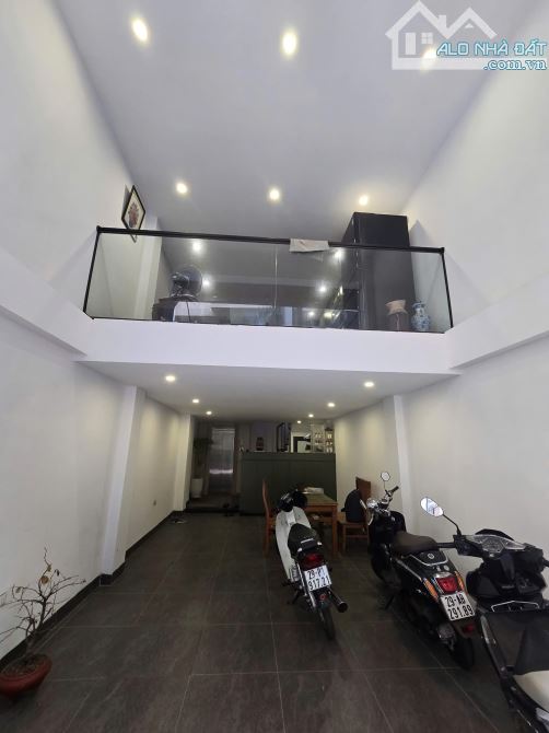 Bán nhà 7 tầng thang máy ngõ ôtô phố Láng Hạ. 47m2-MT:4m. Nhà mới, gần phố - 1
