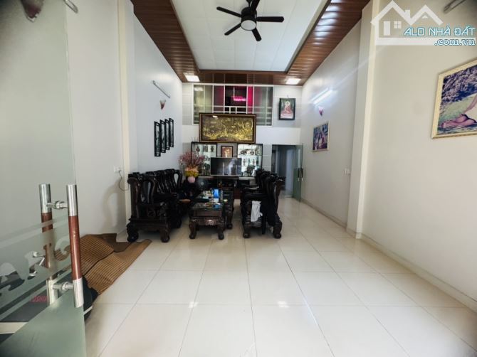 12.8 Tỷ- 5x25m 2 tầng- Thoại Ngọc Hầu- Luỹ Bán Bích- TIỆN XÂY CHDV. - 1