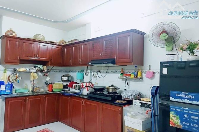 Bán nhà hẻm xe hơi, Cống Lở, Tân Bình, 51 m² (3.3m x 16m), 2 tầng - Giá 5.3 tỷ TL - 1