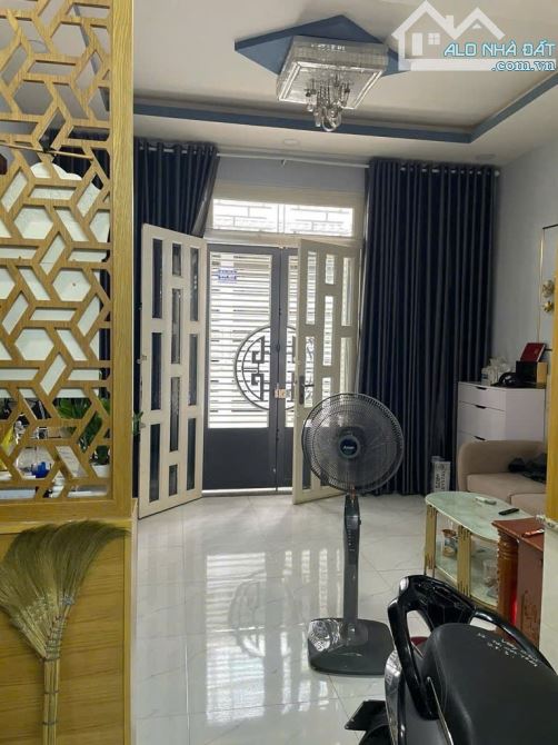 Bán nhà Phan Thị Hành, quận Tân Phú, 35m2, giá 4.5 tỷ