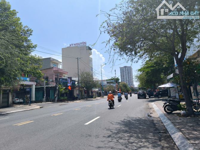 Bán Cấp 4 Mặt Tiền Nguyễn Hữu Cảnh, Vũng Tàu – Đường 20m – Giá Chỉ 12.5 Tỷ - 1
