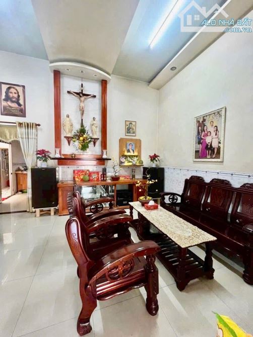 Bán nhà mặt tiền hẻm chợ Lộ Đức kinh doanh _117m2_SHR_thổ cư Hoàn công chỉ 2.8tỉ . - 1