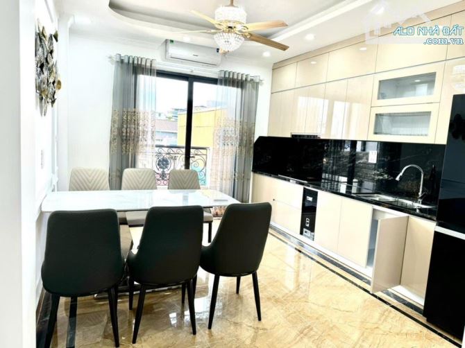 Phân Lô Hồ Đền Lừ – Gara Ô Tô – 6 Tầng Thang Máy – Full Nội Thất Hiện Đại - 1