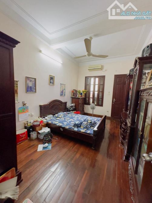 Bán Nhà Mặt Phố Bạch Mai Hai Bà Trưng 130m 4 tầng kinh doanh đỉnh chỉ 40.9 tỷ - 1