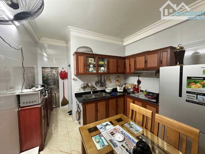Siêu phẩm trung tâm Hồng Bàng- nhà 3.5 tầng- Hùng Duệ Vương - 1
