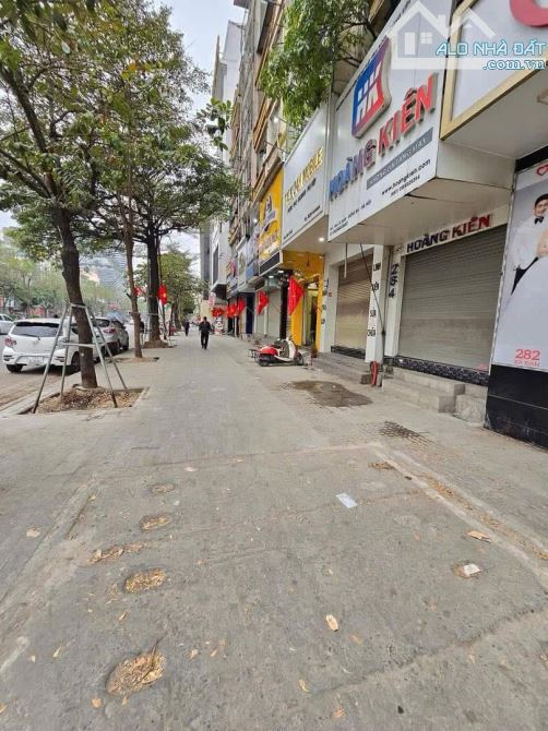 MẶT PHỐ XÃ ĐÀN – LÔ GÓC 2 MẶT THOÁNG – NHÀ 7 TẦNG THANG MÁY – GIÁ 55 TỶ – SIÊU HIẾM - 1
