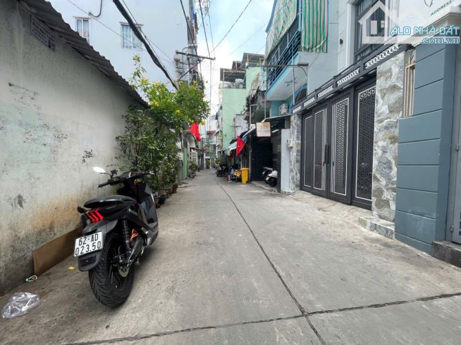BÁN GẤP!! NHÀ QUẬN 10 - NHÀ MỚI 98% - CHỈ 12 TỶ - THƯƠNG LƯỢNG - 1
