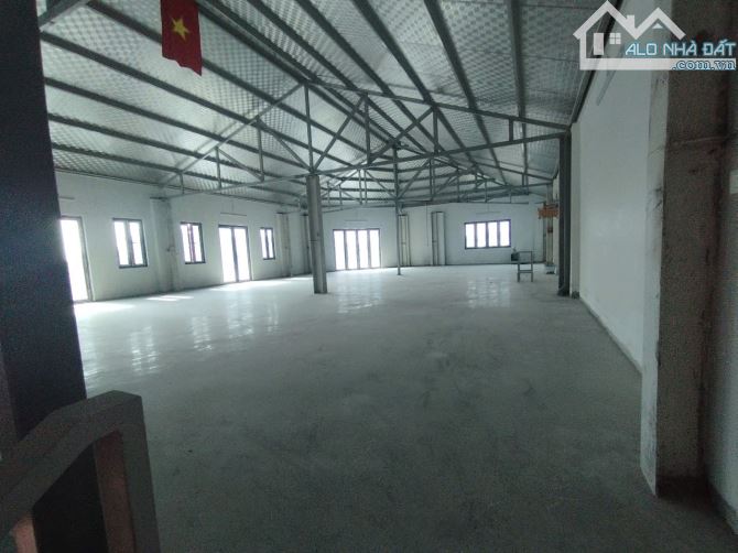 Cho thuê kho đường, Trịnh Văn Bô, Hoài Đức. DT 300m2 4 tầng có thang hàng, xe công đỗ cửa - 1