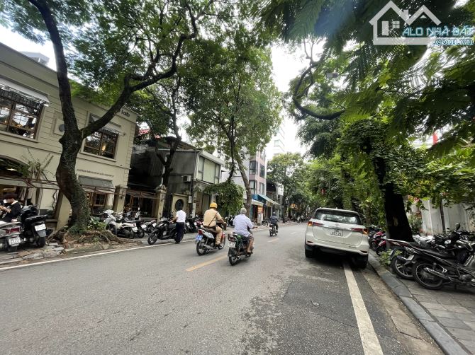 Cần bán nhà tại số 6 Nguyễn Huy Tự - Hai Bà Trưng - Cầu Trần Hưng Đạo - 12 tỷ - 1