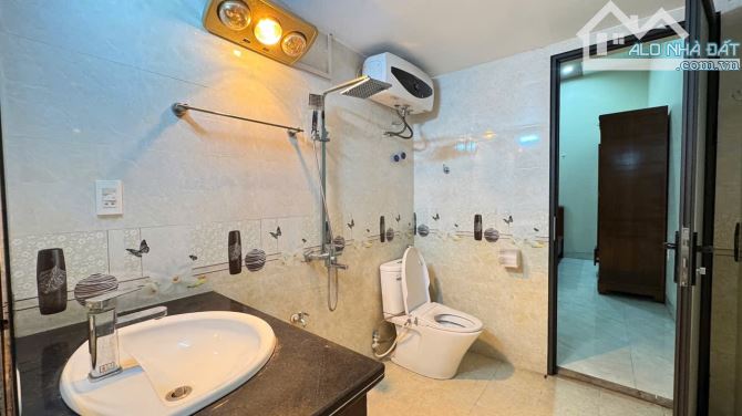 Bán biệt thự mặt đường Tuyến 2 Lê Hồng Phong - DT 170m - Mt 9m - Giá Tốt - 1